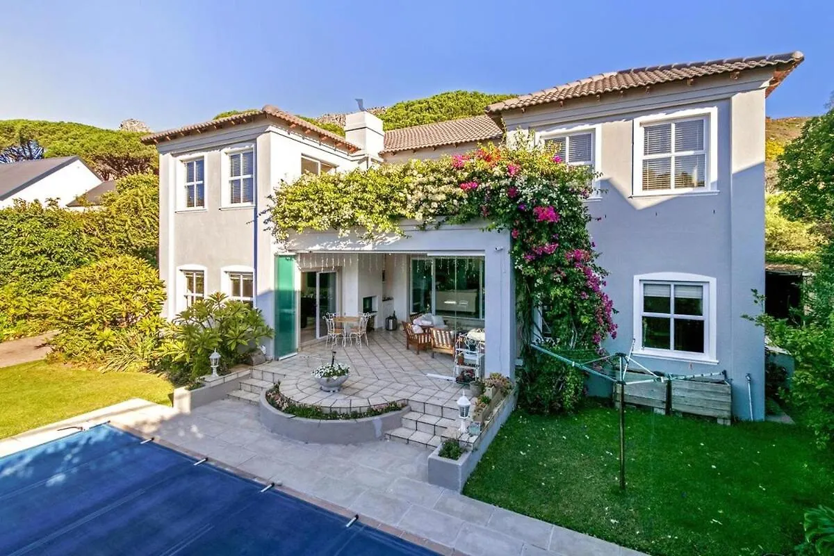 4 Bedroom Family Home, Silvertree Estate, Tokai Westlake